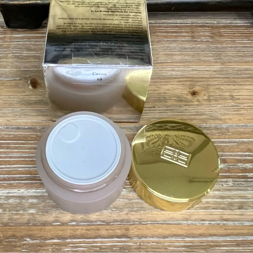 NIB* Elizabeth Arden Ceramide Lift and Firm Makeup SPF 15 Shade 15 Coco 30ml